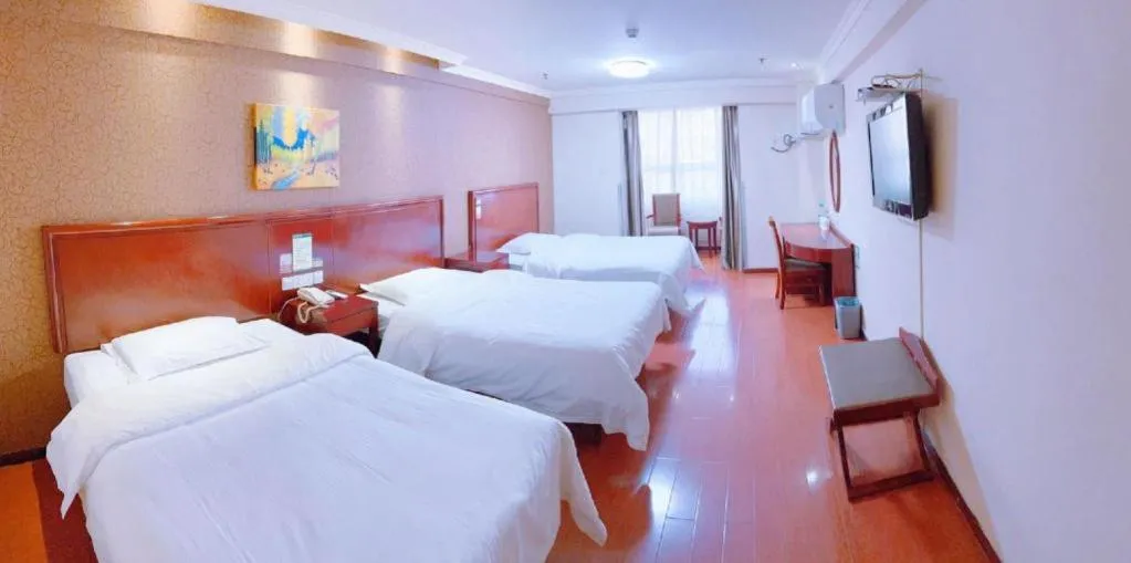 Bed in GreenTree Inn Xi'an Bell and Drum Tower Food Street Ancient City Wall Ximen Express Hotel