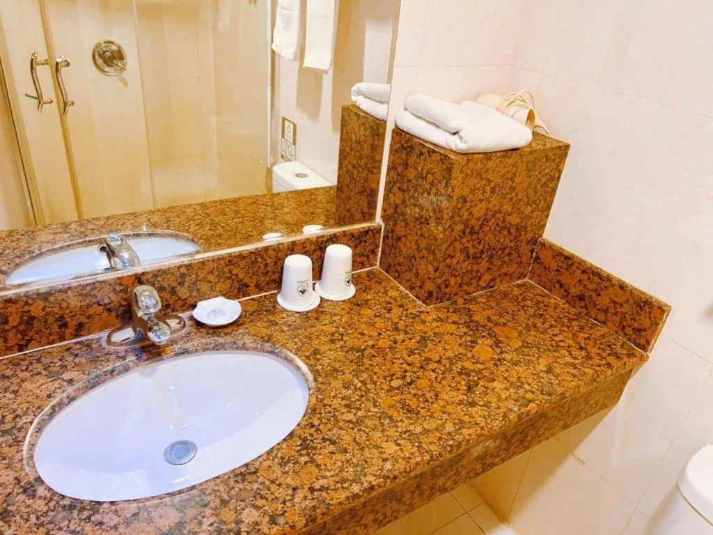 GreenTree Inn Xi'an Bell and Drum Tower Food Street Ancient City Wall Ximen Express Hotel