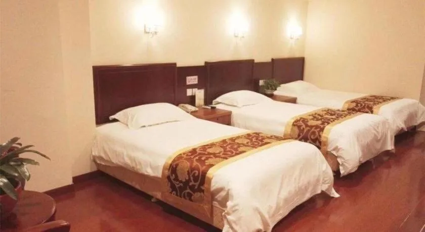 Bed in GreenTree Inn Xi'an Bell and Drum Tower Food Street Ancient City Wall Ximen Express Hotel
