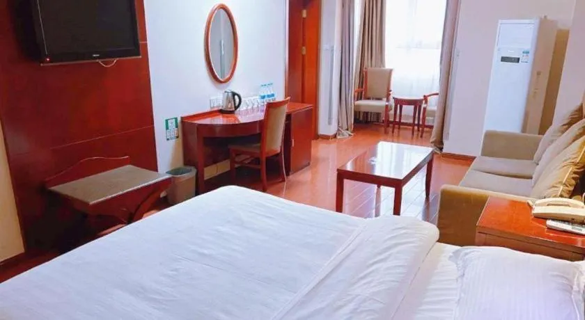 Bed in GreenTree Inn Xi'an Bell and Drum Tower Food Street Ancient City Wall Ximen Express Hotel