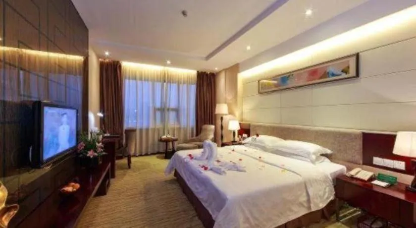Bed in Fortune Hotel Longyan