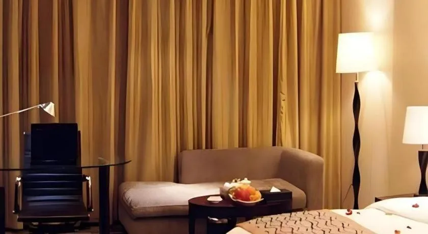 Bed in Fortune Hotel Longyan