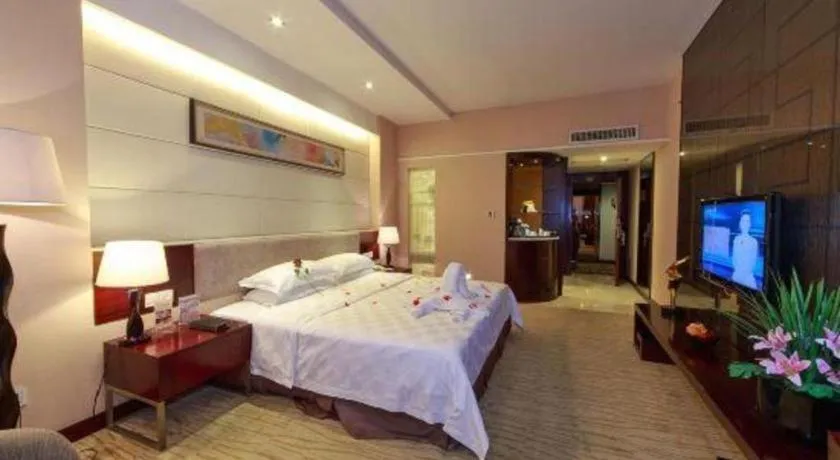 Bed in Fortune Hotel Longyan