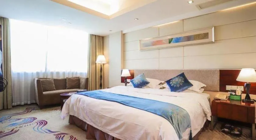 Bed in Fortune Hotel Longyan