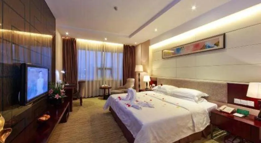 Bed in Fortune Hotel Longyan