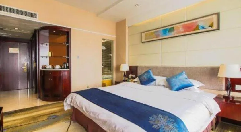 Bed in Fortune Hotel Longyan