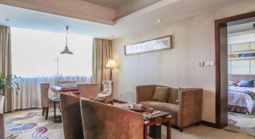 Bed in Fortune Hotel Longyan