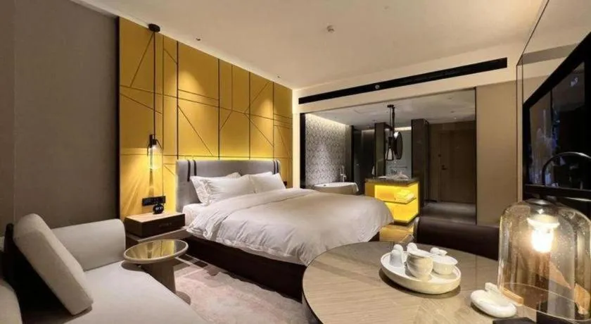 Bed in Fortune Hotel Longyan