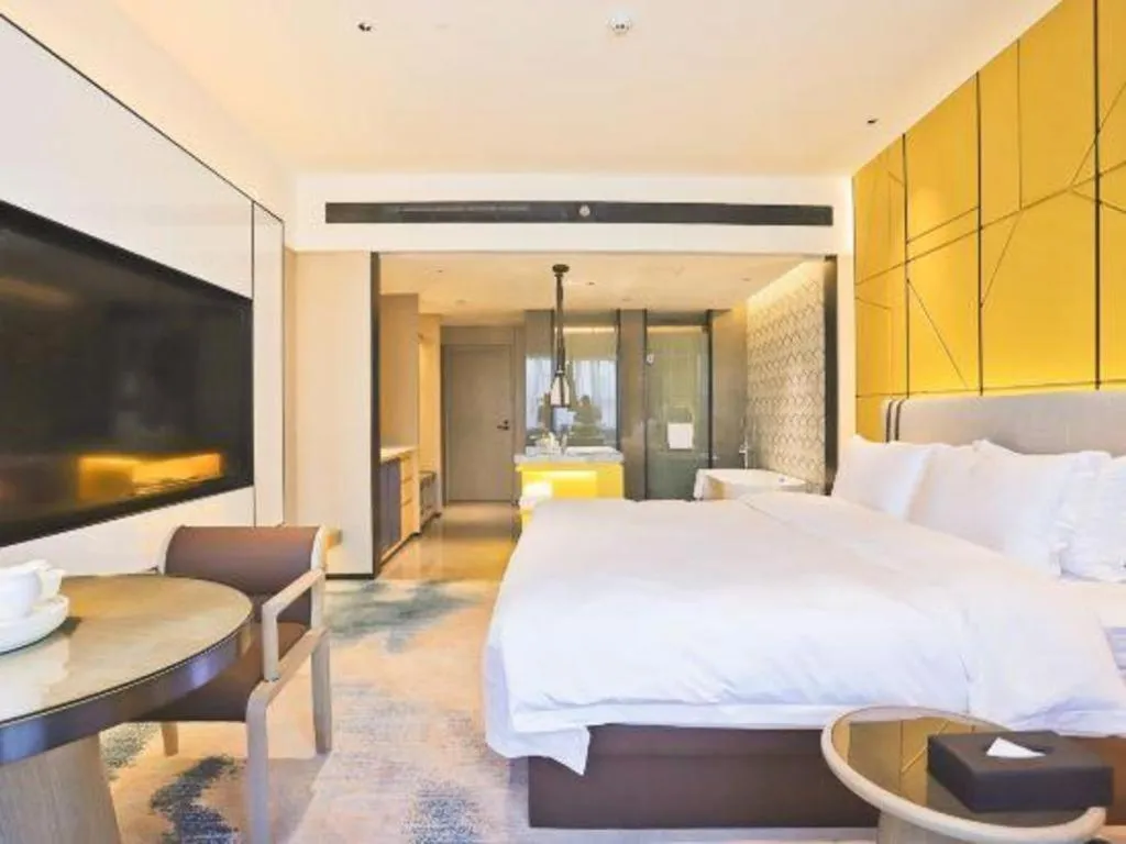 Bed in Fortune Hotel Longyan