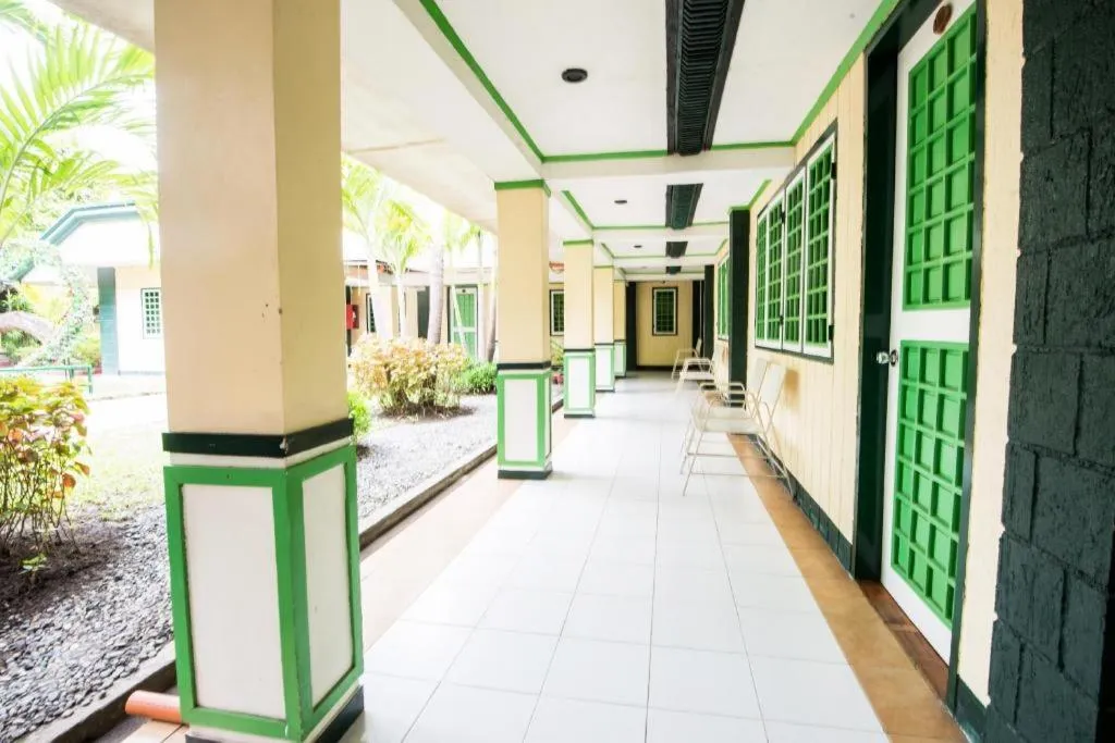 Family Country Hotel and Convention Centre