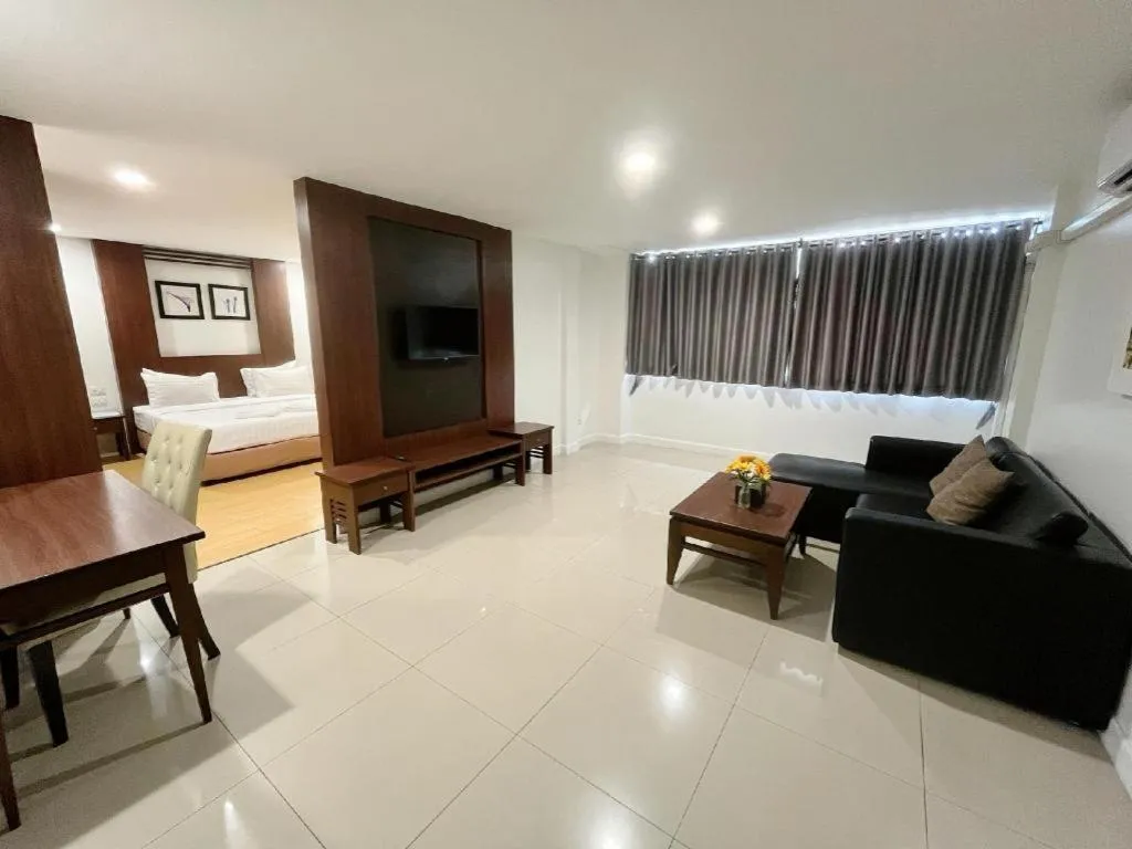 Laemchabang City Hotel