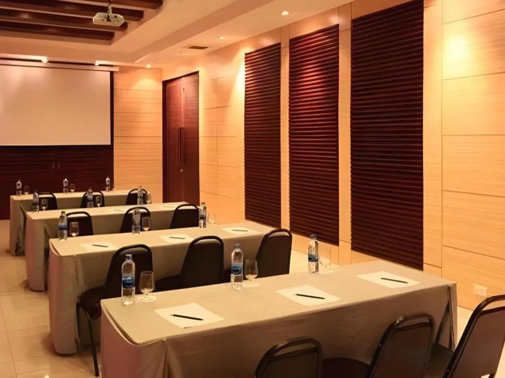 Laemchabang City Hotel