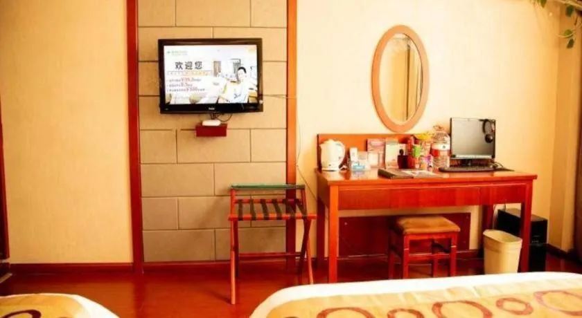 Bed in GreenTree Inn Bozhou Weiwu Road Hotel