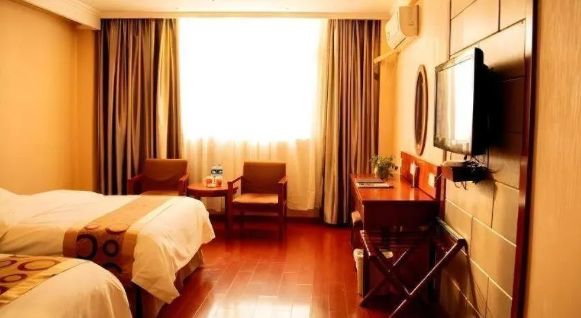Bed in GreenTree Inn Bozhou Weiwu Road Hotel
