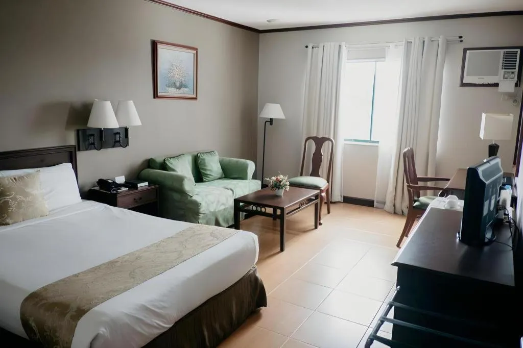 Bed in East Asia Royale Hotel