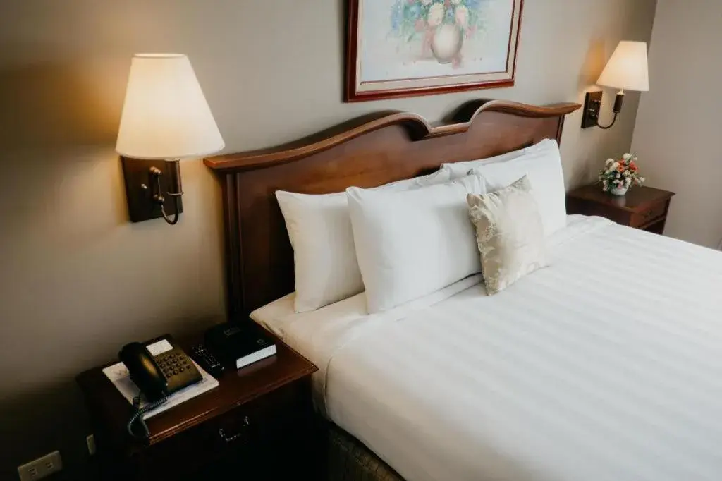 Bed in East Asia Royale Hotel Bed in East Asia Royale Hotel