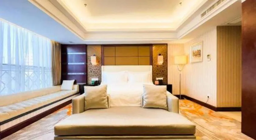 Bed in Yunhai Hotel Zhuhai