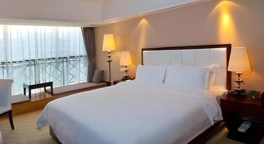 Bed in Yunhai Hotel Zhuhai