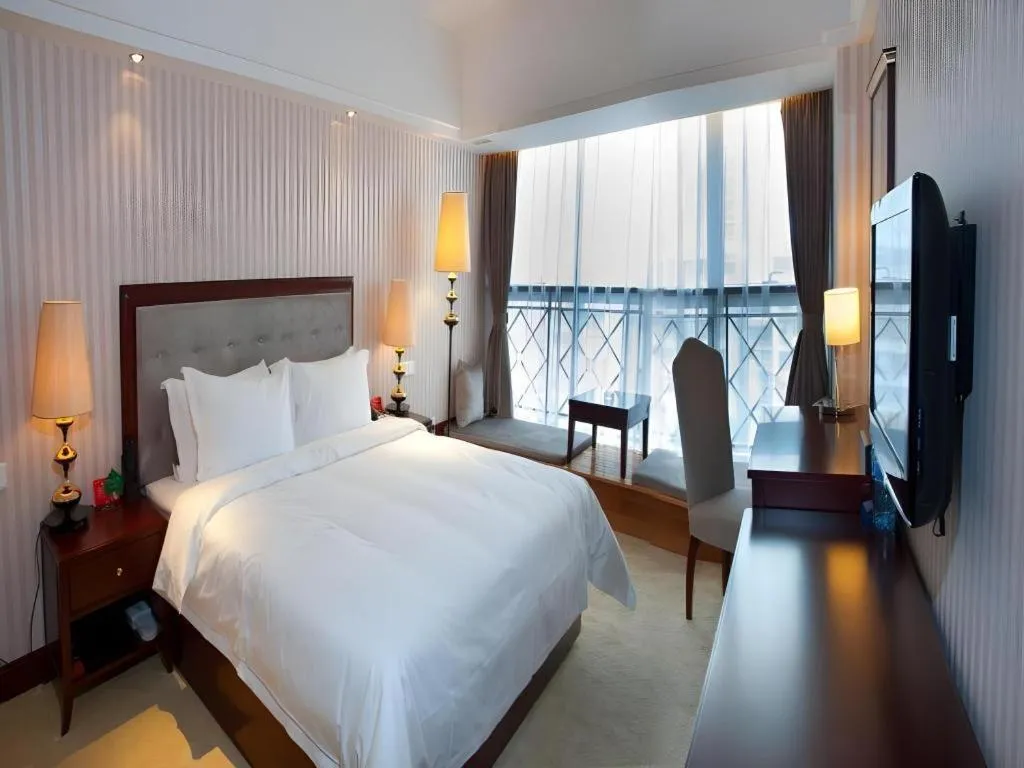 Bed in Yunhai Hotel Zhuhai