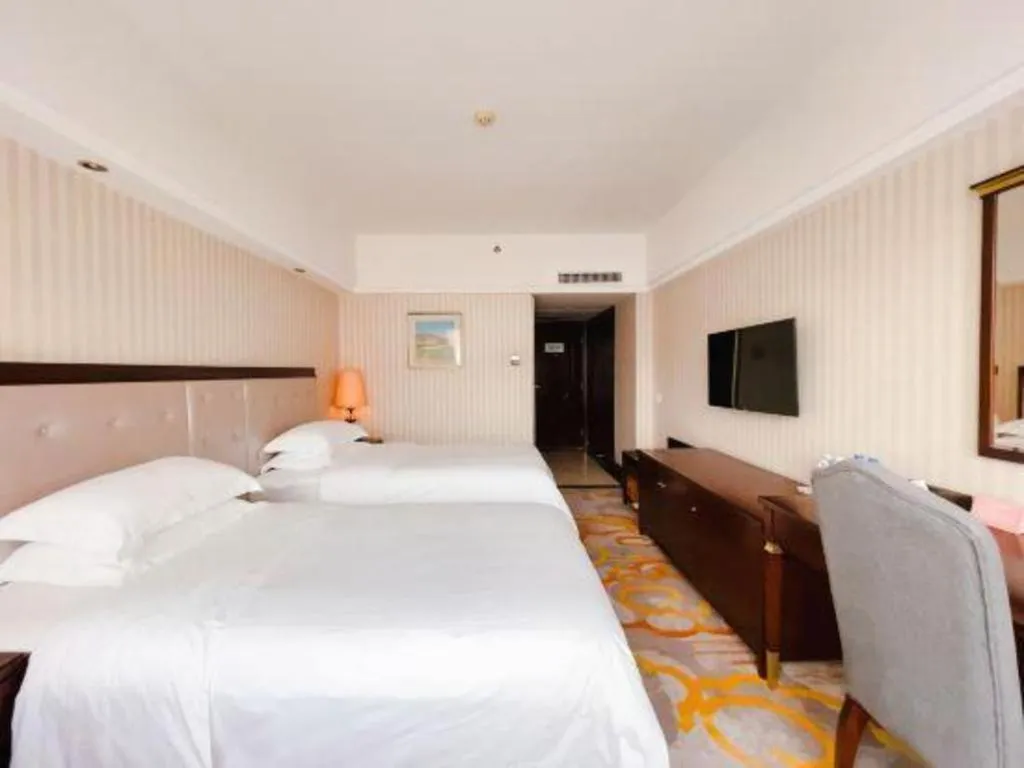 Bed in Yunhai Hotel Zhuhai