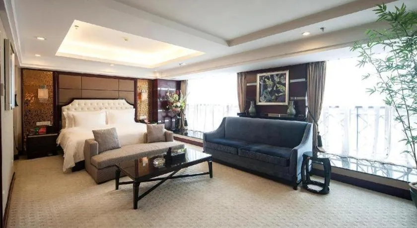 Bed in Yunhai Hotel Zhuhai