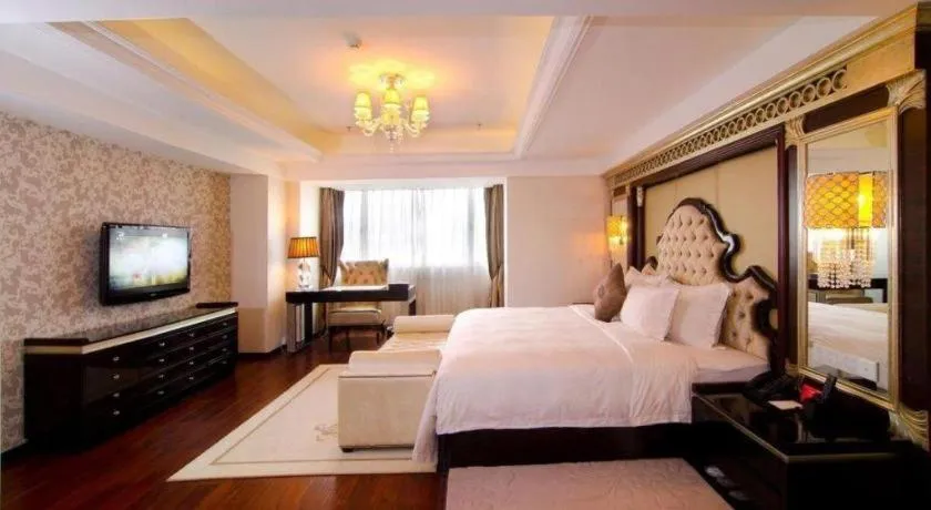 Bed in Yunhai Hotel Zhuhai