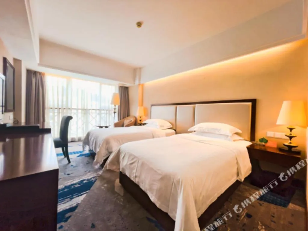 Bed in Yunhai Hotel Zhuhai
