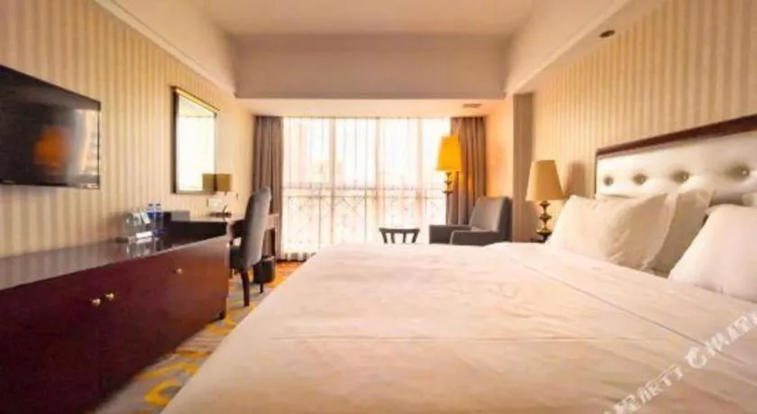 Bed in Yunhai Hotel Zhuhai