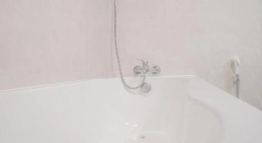 Romance Hotel Srinakarin