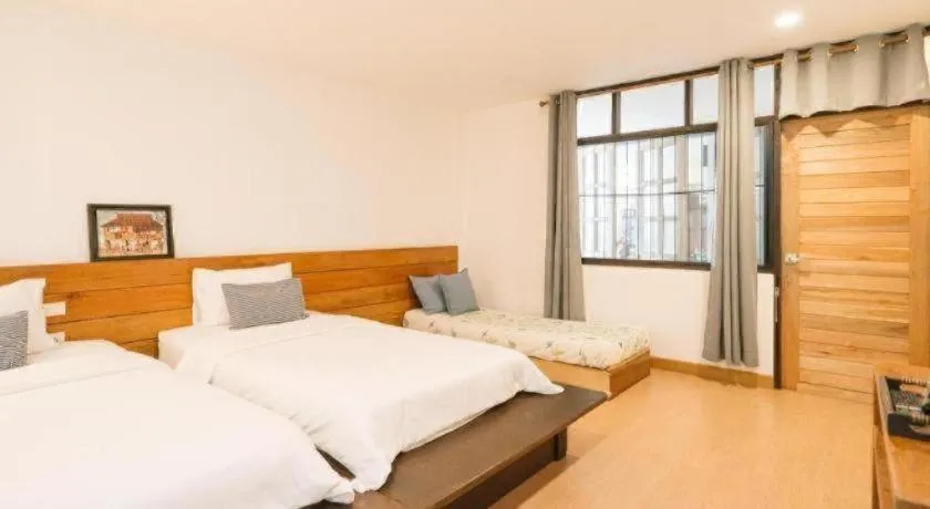 Bed in Baan Norn Plearn