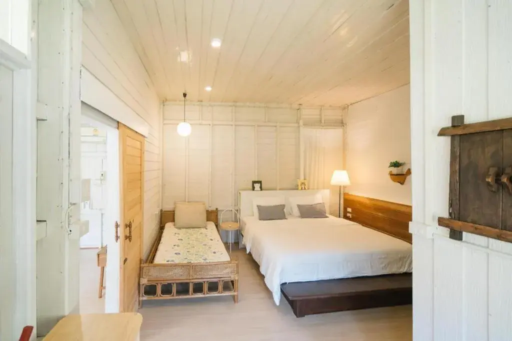 Bed in Baan Norn Plearn Bed in Baan Norn Plearn