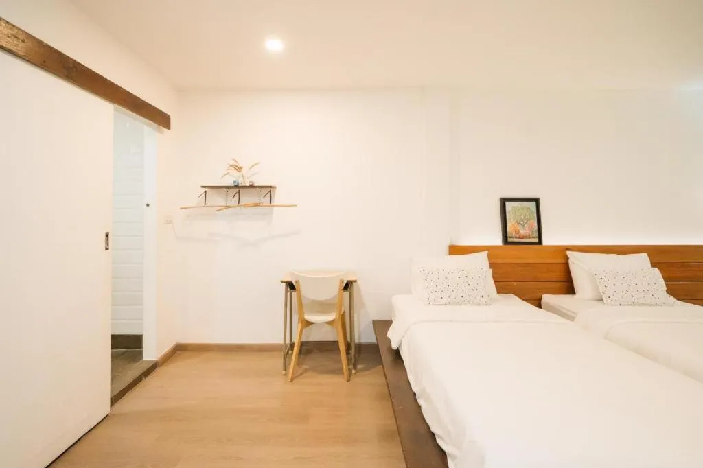 Bed in Baan Norn Plearn