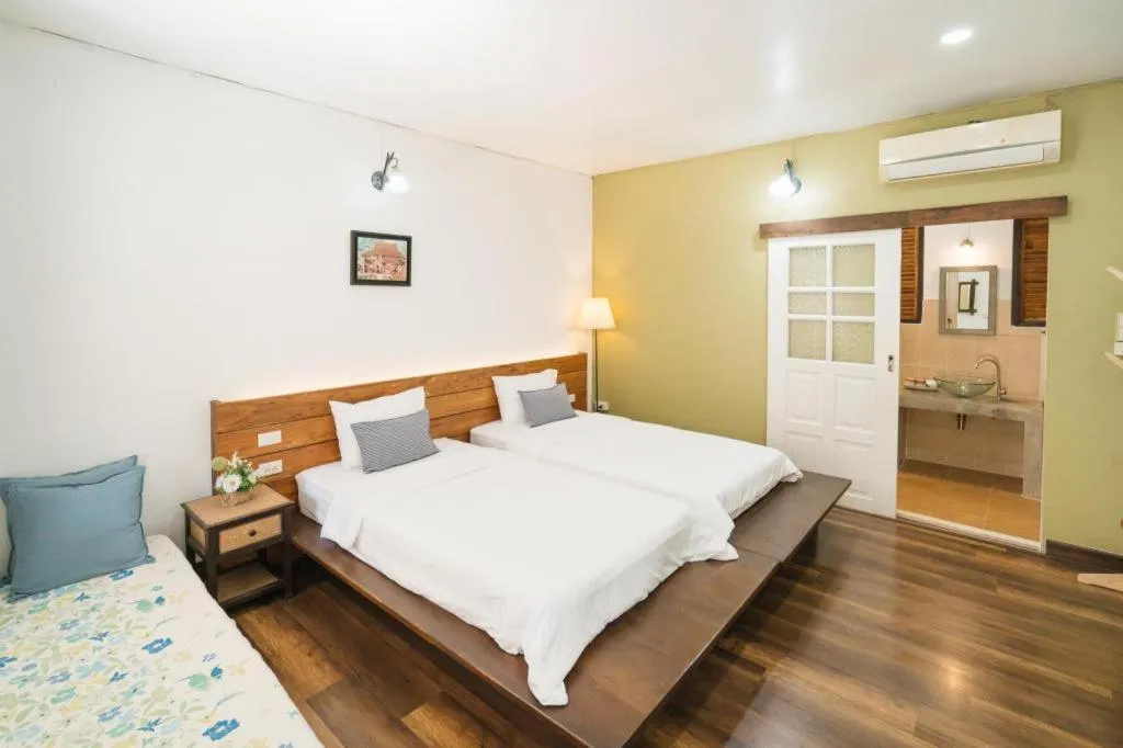 Bed in Baan Norn Plearn