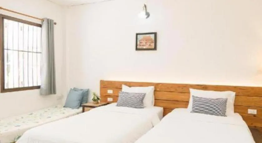 Bed in Baan Norn Plearn