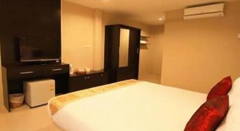 Bed in I-House Chiangrai