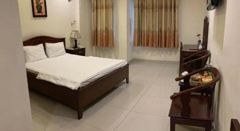 Bed in Nui Thanh Hotel