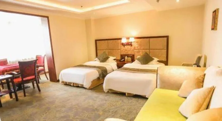 Bed in Changchun Global Hotel