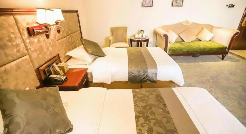 Bed in Changchun Global Hotel