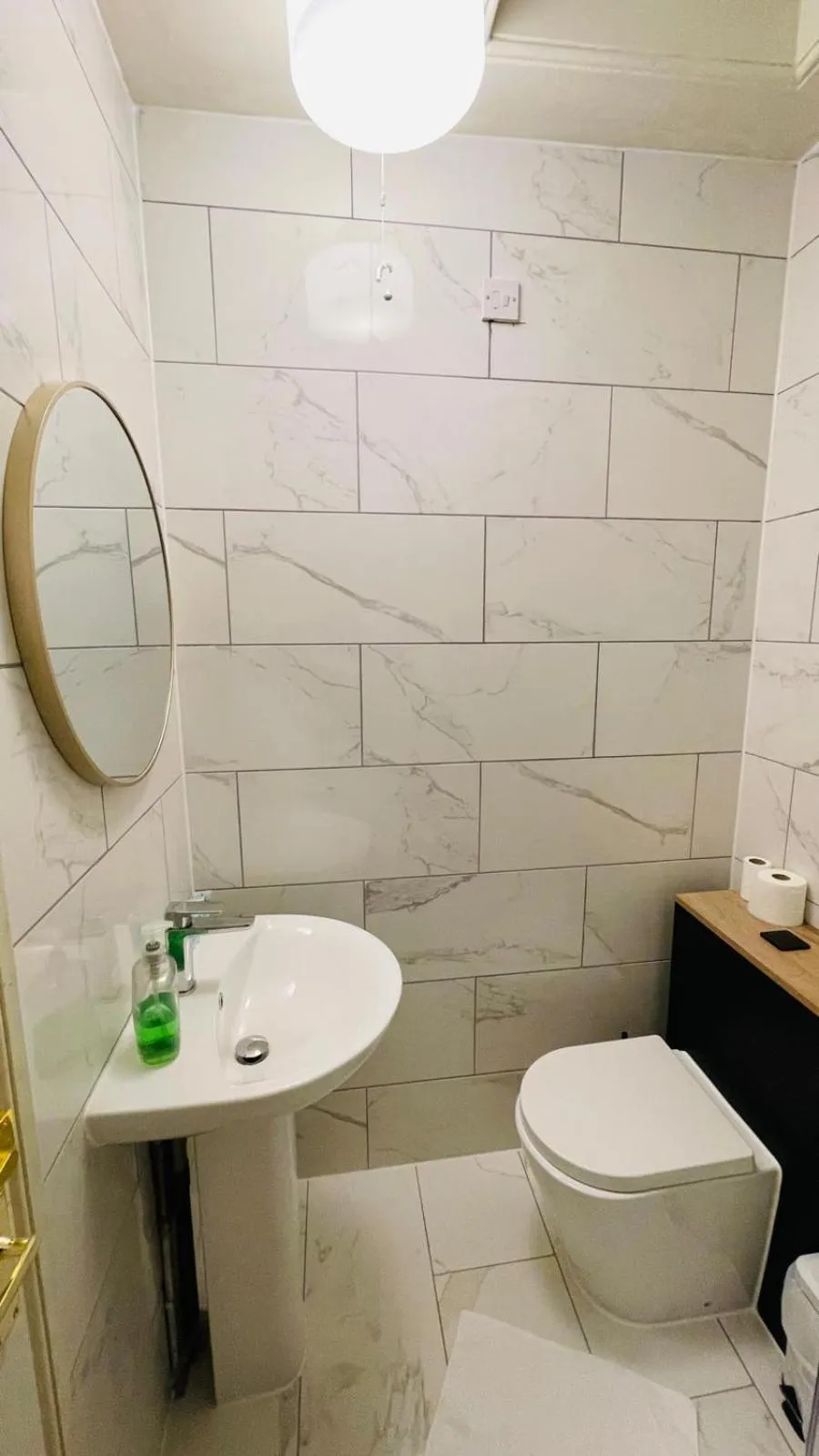 Toilet in Eurobar & Hotel