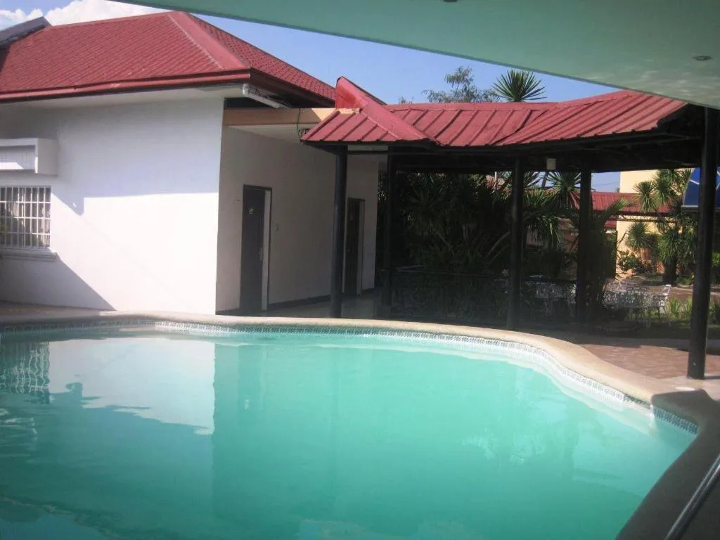 Alicia Hotel & Restaurant