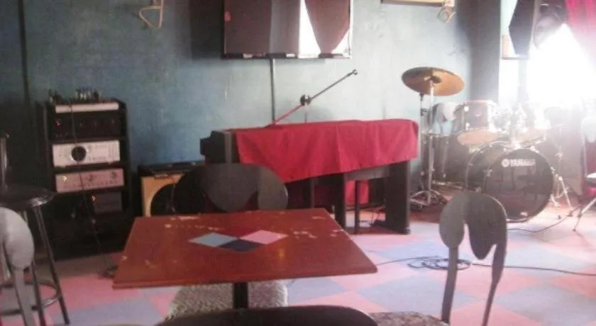 Alicia Hotel & Restaurant