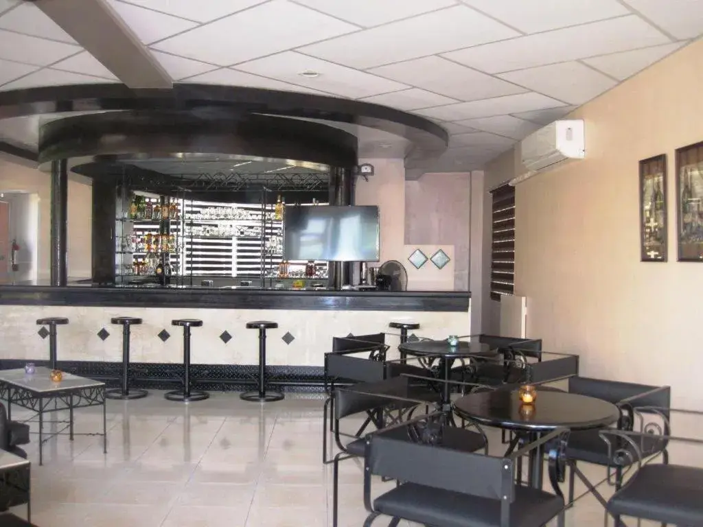 Alicia Hotel & Restaurant Alicia Hotel & Restaurant