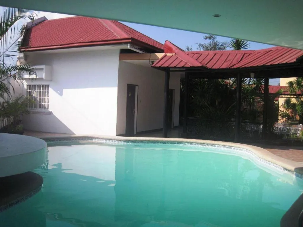 Alicia Hotel & Restaurant