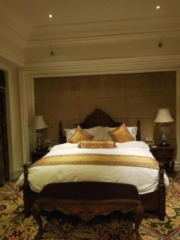 Bed in Zhengzhou Yiquan International Hotel