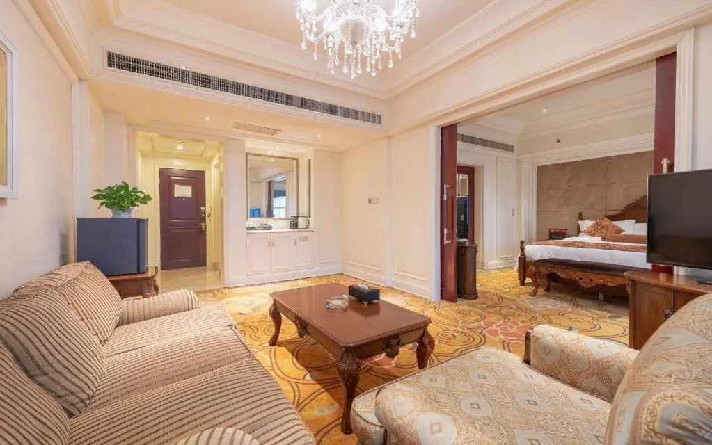 Zhengzhou Yiquan International Hotel