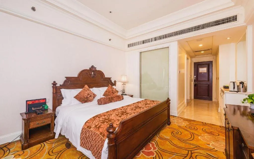 Bed in Zhengzhou Yiquan International Hotel