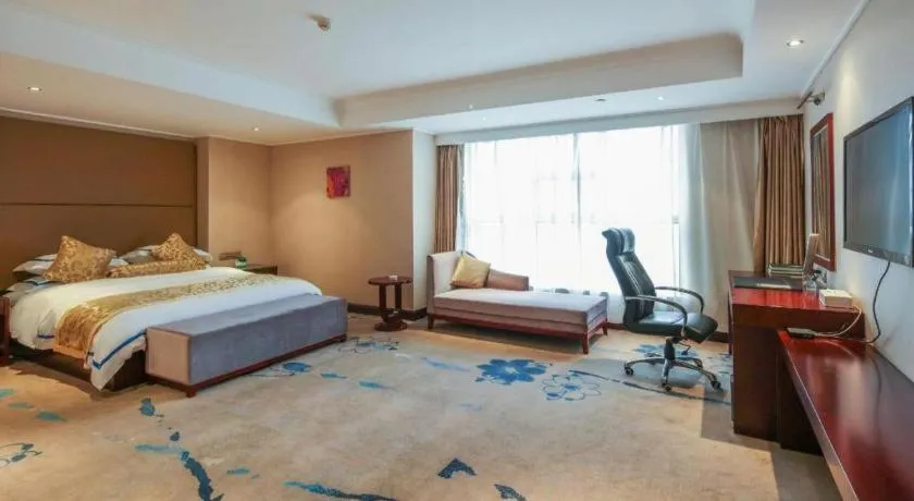 Bed in Jincheng Pacific Hotel