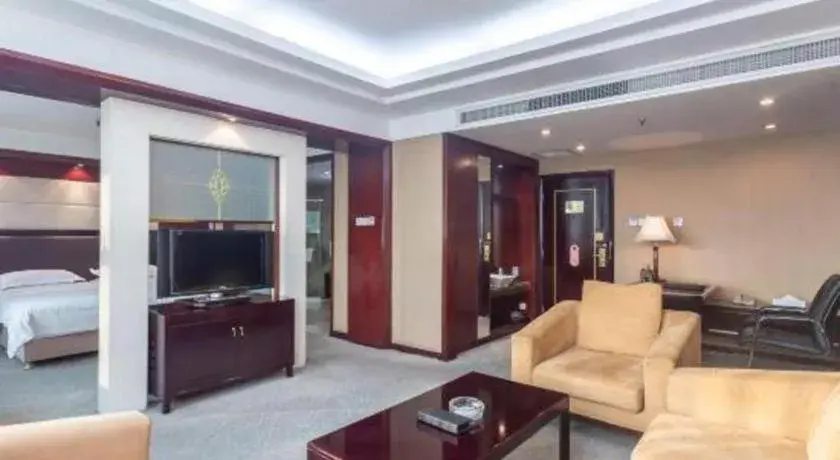 Bed in Jincheng Pacific Hotel Bed in Jincheng Pacific Hotel