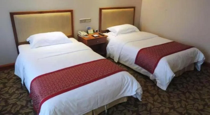 Bed in Jincheng Pacific Hotel