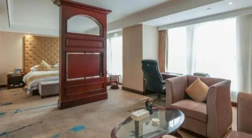 Bed in Jincheng Pacific Hotel Bed in Jincheng Pacific Hotel